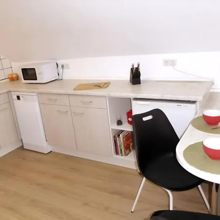 Wohung Mit Balkon Und Garten Nahe Stadtgrenze * Blankenfelde-Mahlow