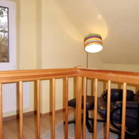 Wohung Mit Balkon Und Garten Nahe Stadtgrenze Apartamento